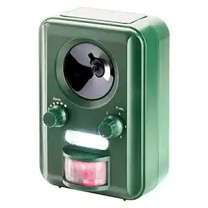 solar-tiervertreiber-voss-sonic-2000-ultraschall-abwehr