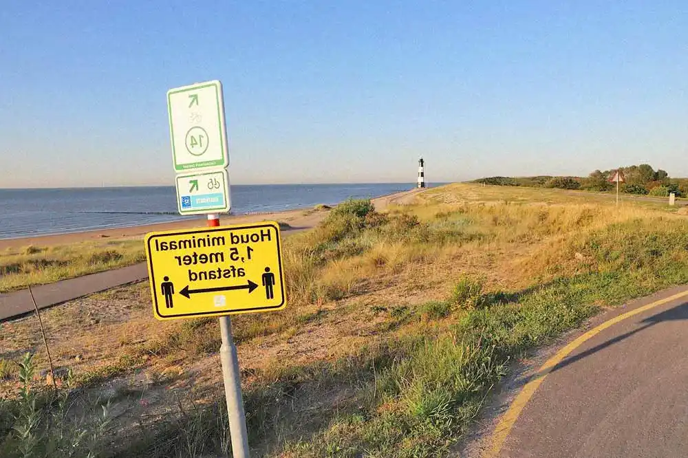 Abstand-Schild Abstand-Schild