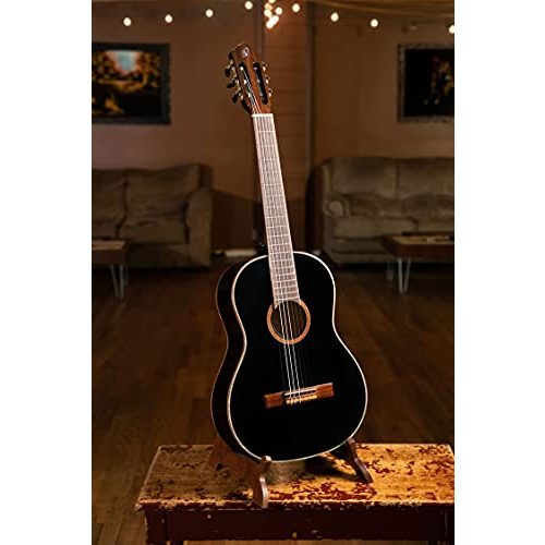 Konzertgitarre Ortega Guitars schwarze 4/4-Größe, Family Series