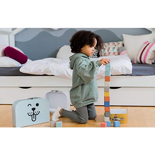 Spielkoffer Kindsgut -Set aus Karton, 3 Koffer, versch. Größen