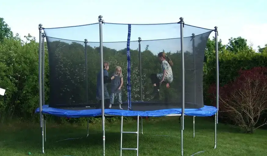 Trampolin Trampolin