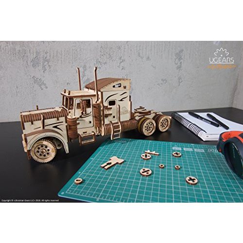 Ugears UGEARS Truck Modellbausatz Schwerer LKW, DIY Holz