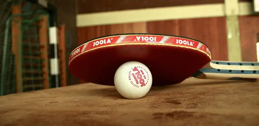 Tischtennisplatte Tischtennisplatte