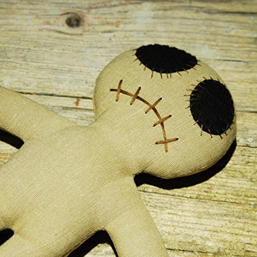Voodoo-Puppe Unbekannt Dead Eye Doll raw mit Voodoo Nadel