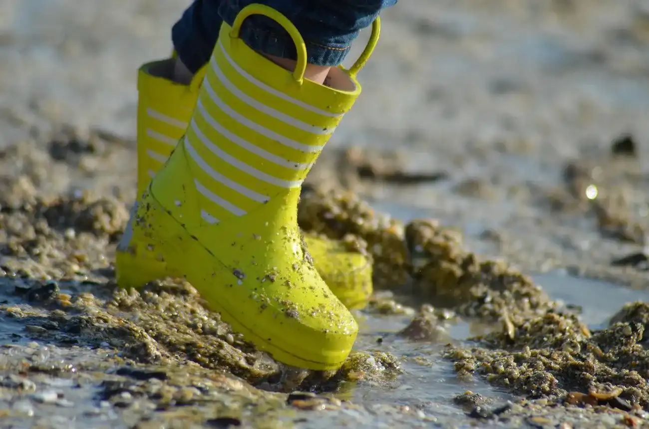 Gummistiefel-Kinder