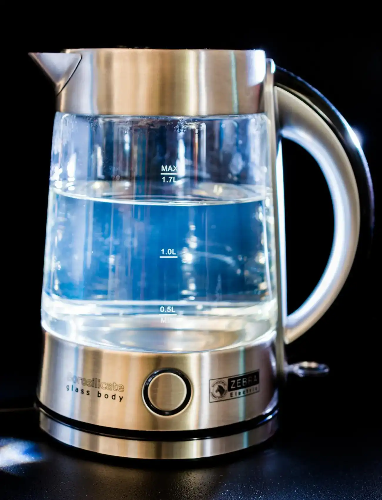 Glas-Wasserkocher