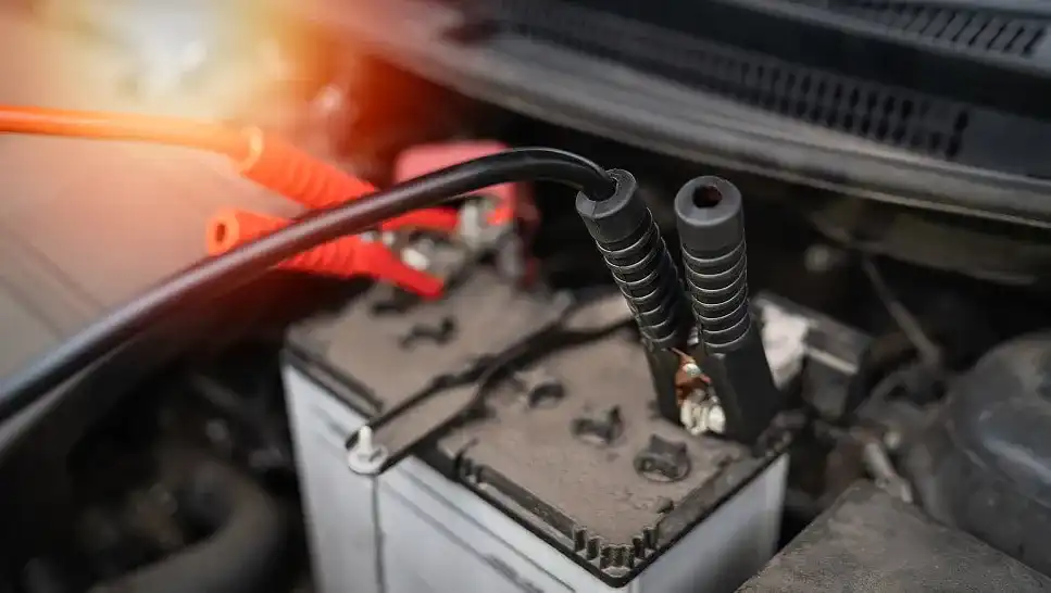 Autobatterie-Ladegerät Autobatterie-Ladegerät
