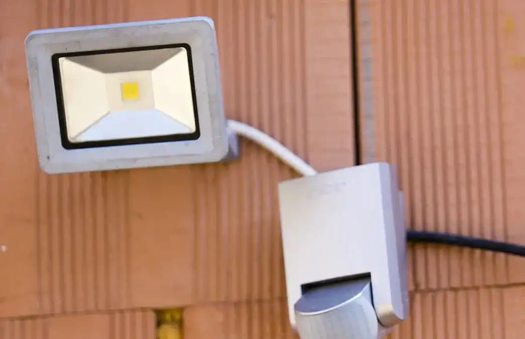 LED-Strahler mit Bewegungsmelder LED-Strahler mit Bewegungsmelder