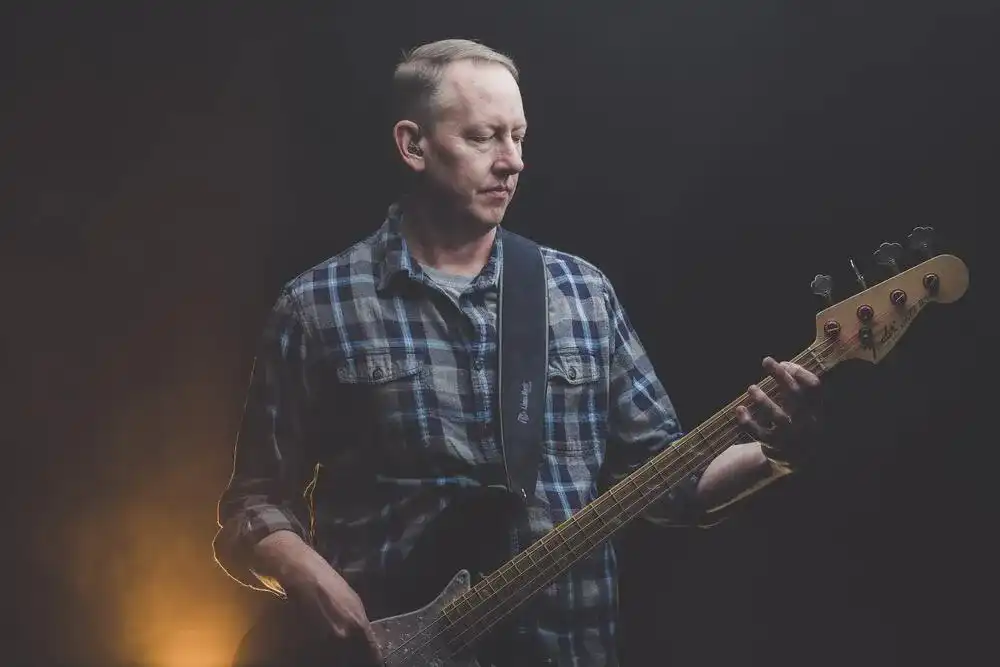 Bass Bass