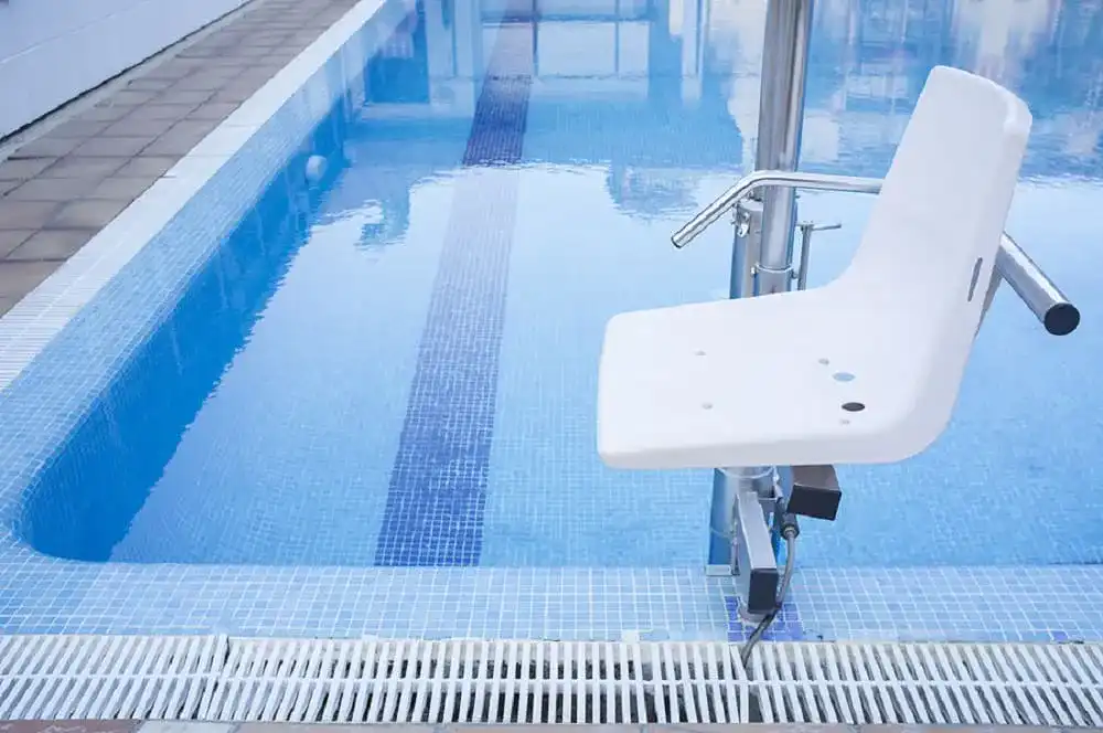 Badewannenlift