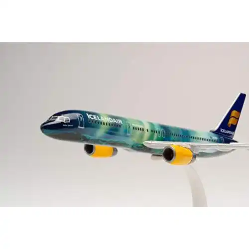 Modellflugzeug herpa 610735 Boeing 757-200, Icelandair Hekla
