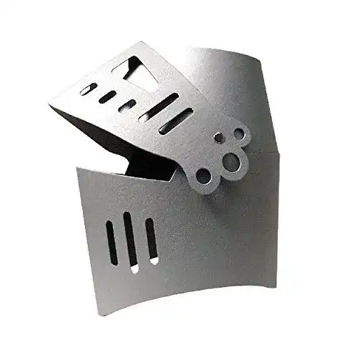 Ritterhelm Bartl silber Pappkarton mit aufklappbaren Visier