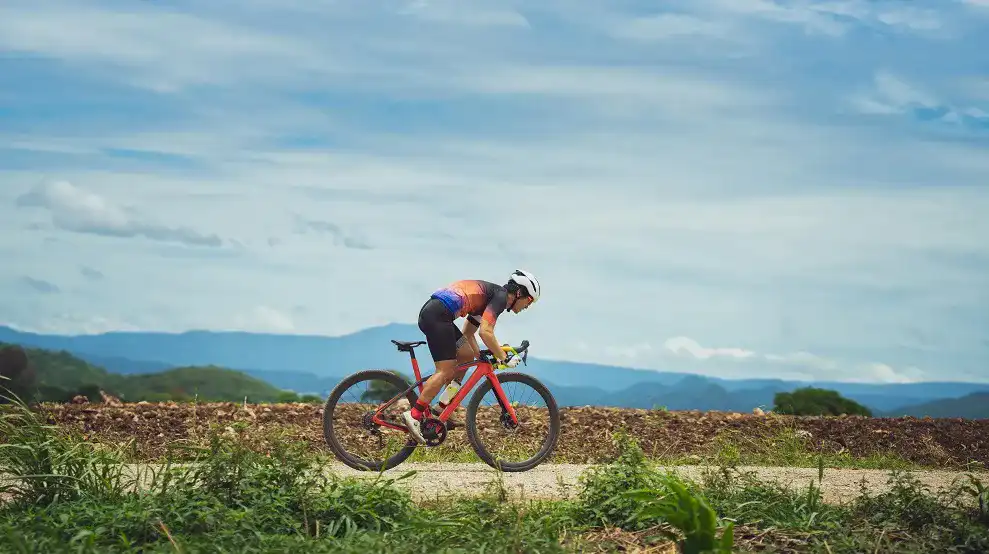 Gravel-Bike Gravel-Bike