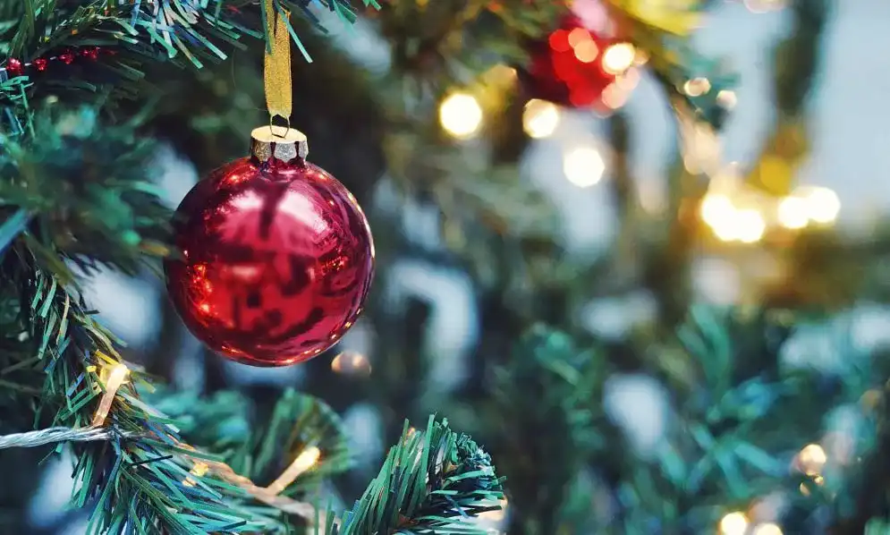 Künstlicher Weihnachtsbaum Künstlicher Weihnachtsbaum