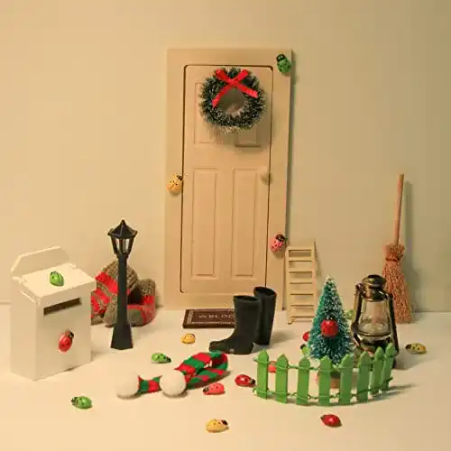 Wichteltür LFKJUMY Weihnachten Set Mini Puppenhaus Zubehör