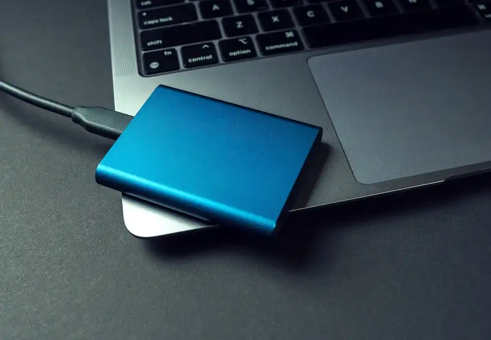 externe-ssd-festplatte externe-ssd-festplatte