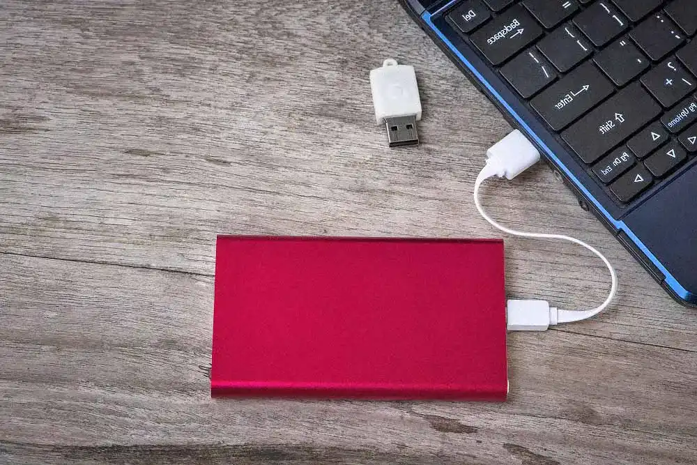 externe-ssd-festplatte externe-ssd-festplatte