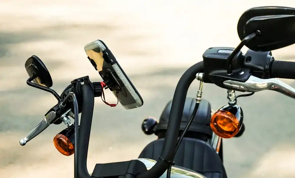 Handyhalterungen für das Motorrad