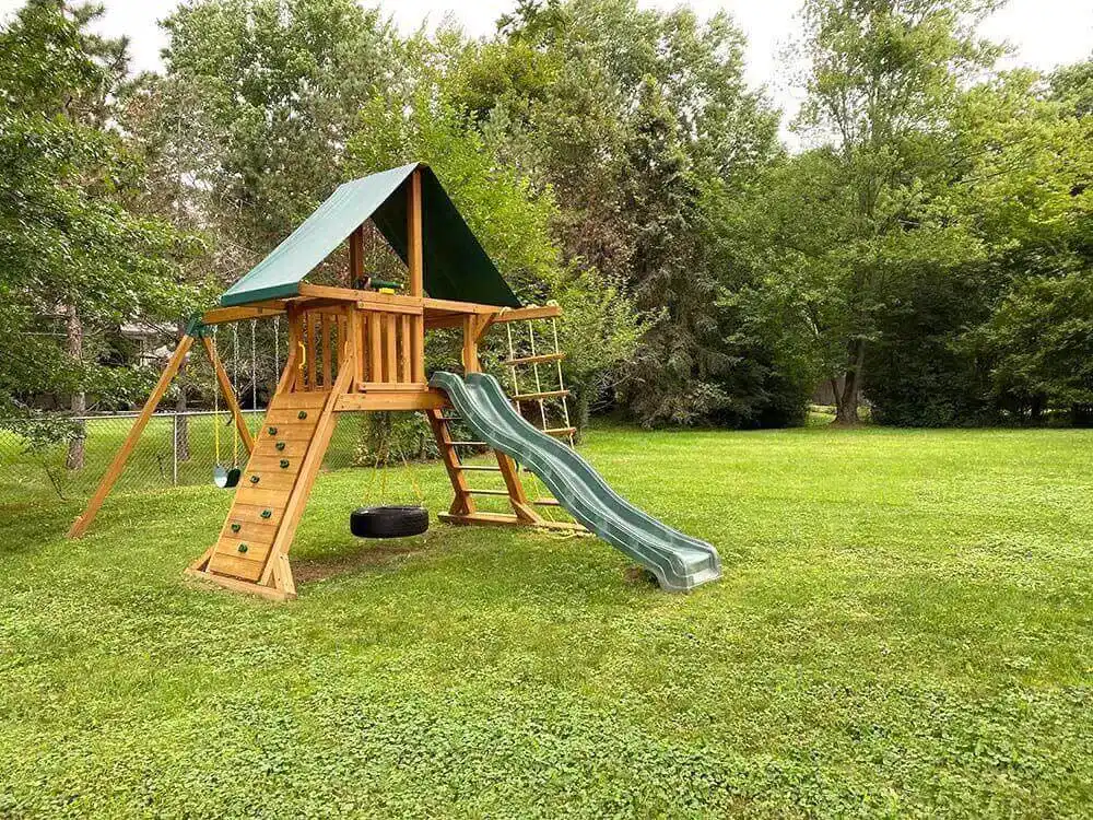 Kinderrutsche Kinderrutsche