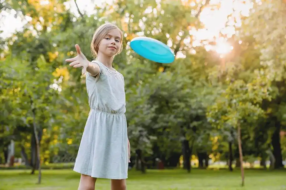 Frisbee Frisbee
