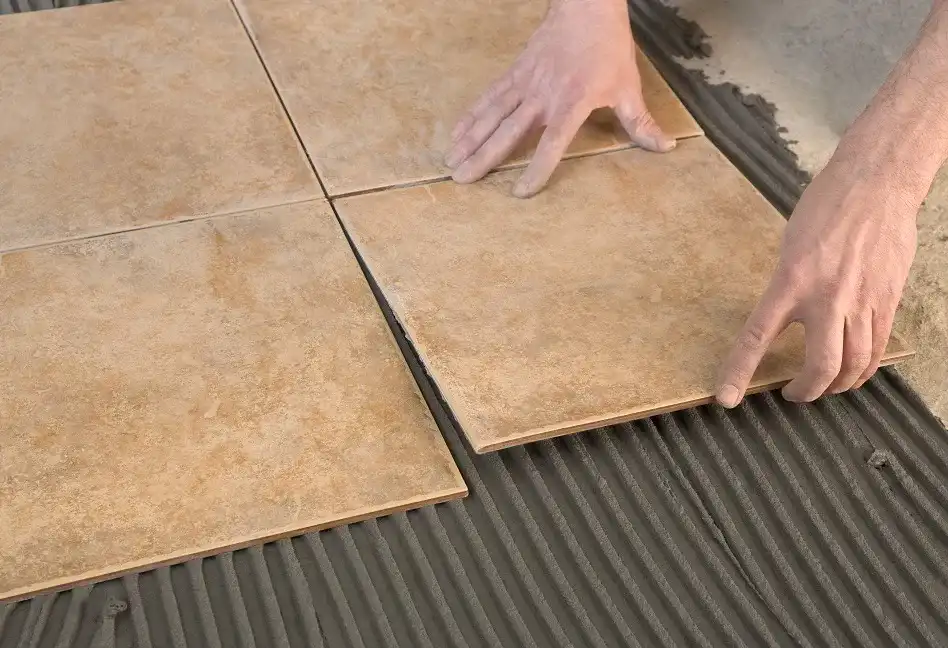 Fliesenkleber