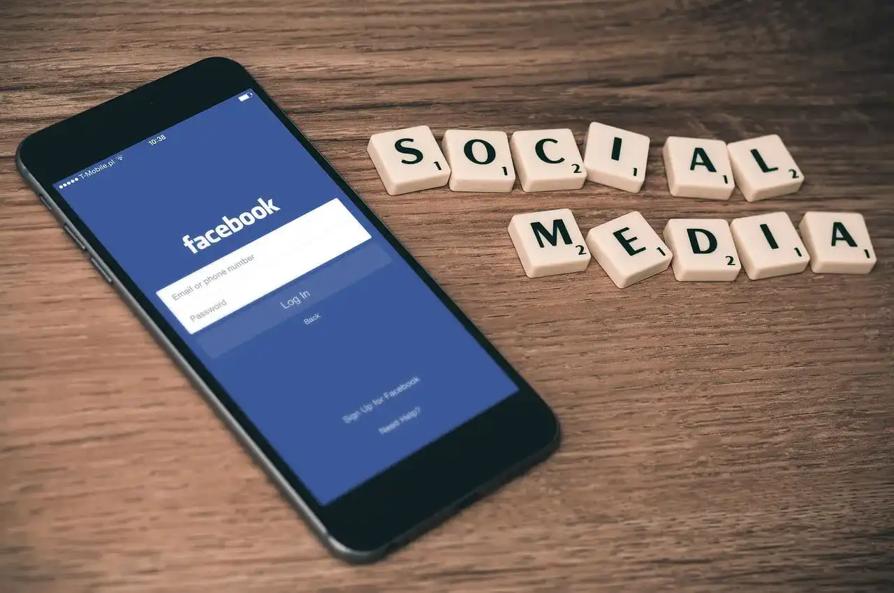 Facebook Facebook