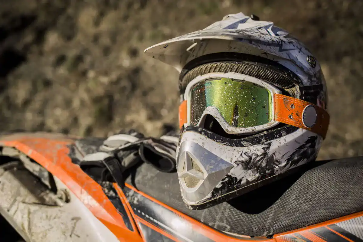 Motocross-Helm1_249272383_Test-Vergleich-Testsieger Motocross-Helm
