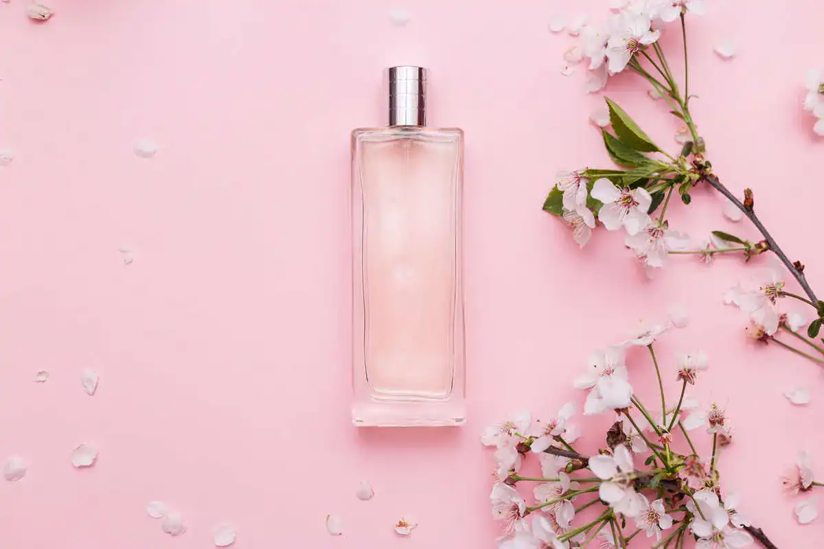 Naturparfum1_1085651918_Test-Vergleich-Testsieger Naturparfum