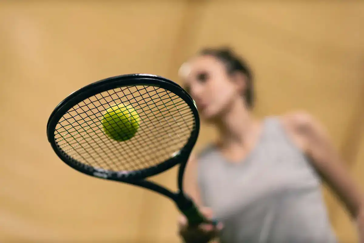Tennissaiten 2_2118835988_Test-Vergleich-Testsieger Tennissaiten