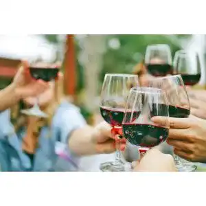 Rotwein (halbtrocken)