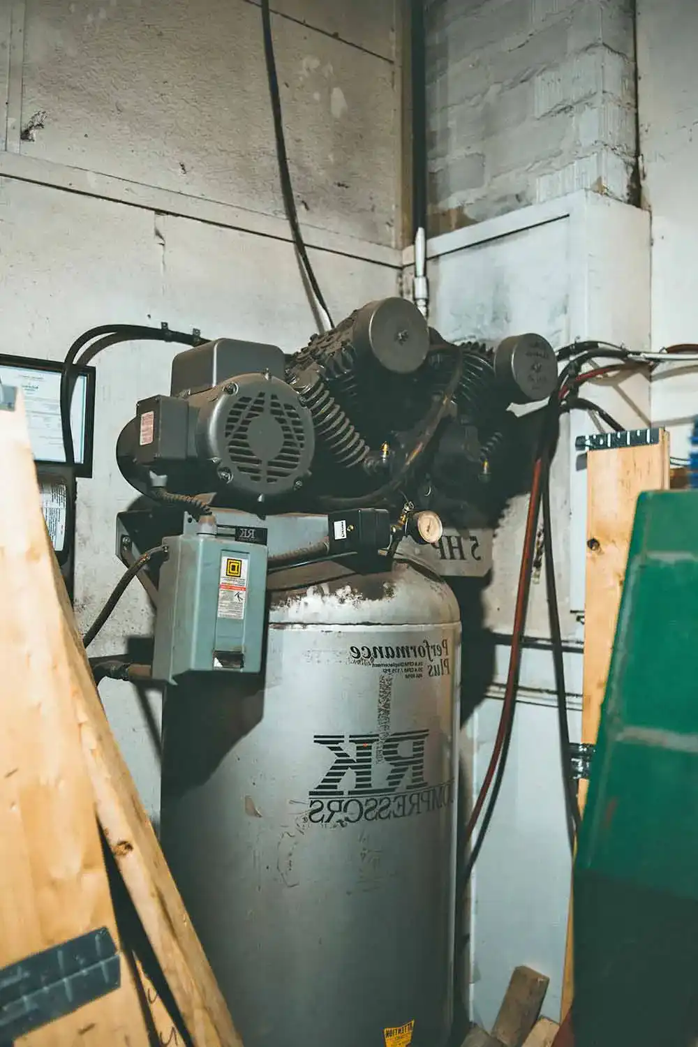 Fluesterkompressor