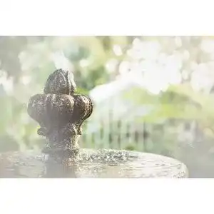 Granitbrunnen