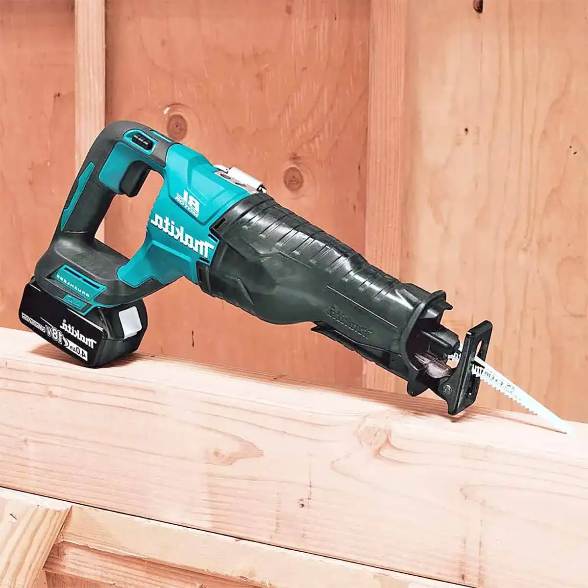 Makita-Akku-Säbelsäge_6 Makita-Akku-Säbelsäge