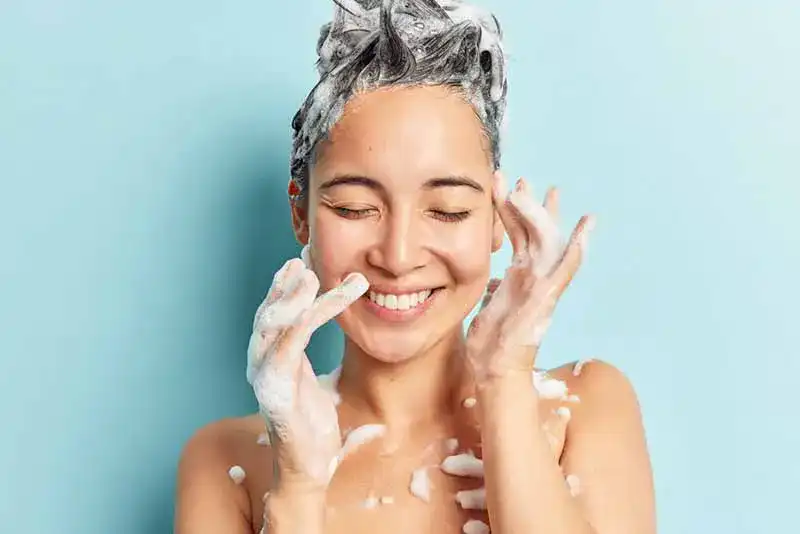 PH-neutrales-Shampoo