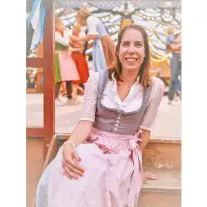 Dirndlbluse V-Ausschnitt