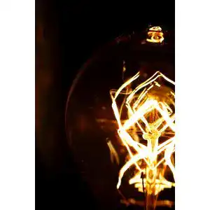 Flammen-Glühbirne
