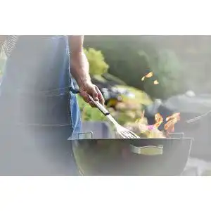 Jamestown-Holzkohlegrill