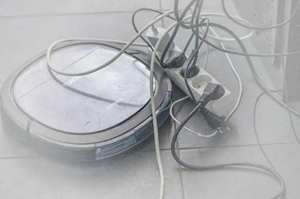 Zwischenstecker mit Schalter Zwischenstecker mit Schalter