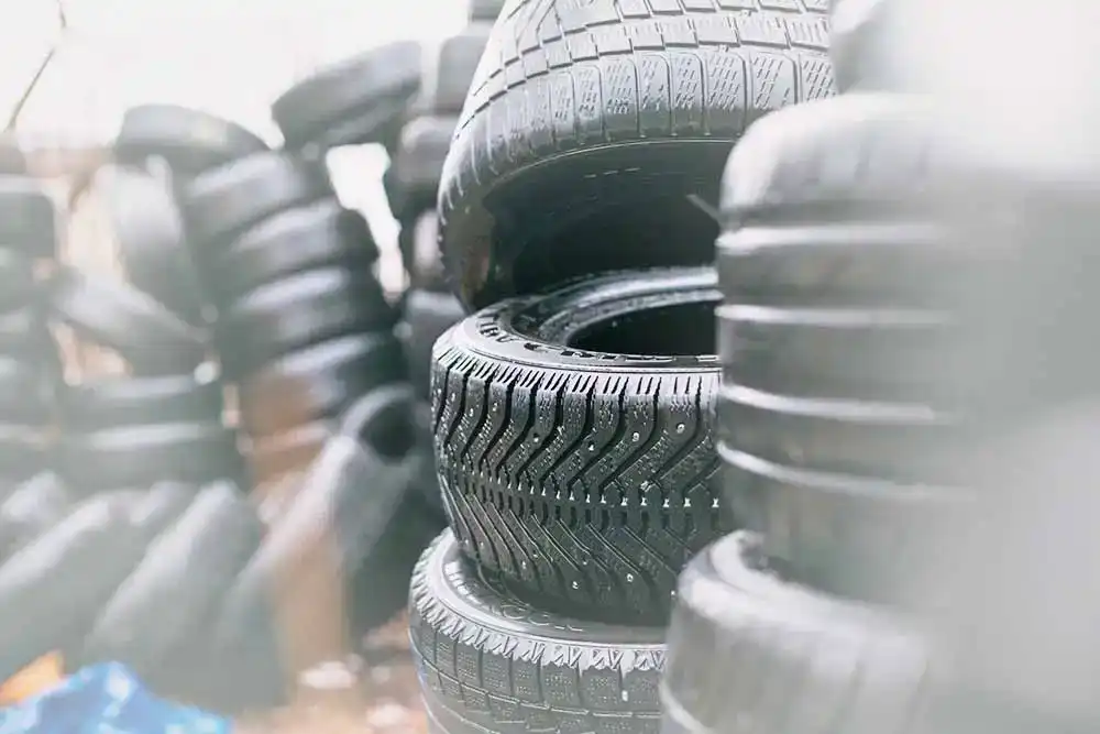 Ganzjahresreifen 21550 R18 Ganzjahresreifen 21550 R18