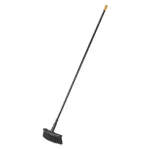 Besen Fiskars Solid Allzweck mit PowerClean-Borsten, Länge: 1,6 m