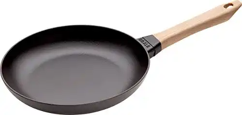 Staub-Pfanne STAUB Gusseisen Pfanne mit Holzgriff, 26 cm