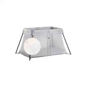Baby-Reisebett BabyBjörn BABYBJÖRN Light mit Spannbetttuch