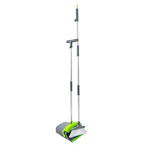 Die beste Kehrschaufel mit Stiel Amazon Basics, Set mit Besen u. Kehrschaufel 2026 Test Bestseller Kehrschaufel mit Stiel Amazon Basics, Set mit Besen u. Kehrschaufel
