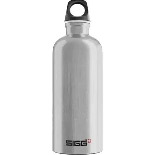 Sigg-Trinkflasche SIGG Traveller Alu Trinkflasche 0.6 L, Silver