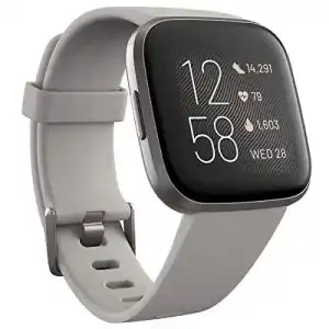 Smartwatch bis 150 Euro Fitbit Versa 2 Gesundheits und Fitness