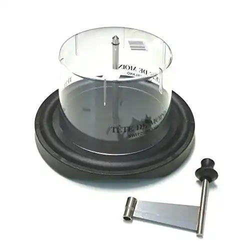 Käseschaber Girolle Schweizer Käsehobel Tradition mit Haube