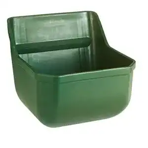 Trog Kerbl 32460 Kraftfutter-Fohlen ohne Metallstäbe, grün