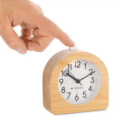 Holz-Wecker Navaris Analog Holz Wecker mit Snooze