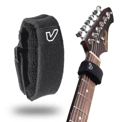 Kapodaster Gruv Gear zum Stummschalten von Saiten von Schwarz