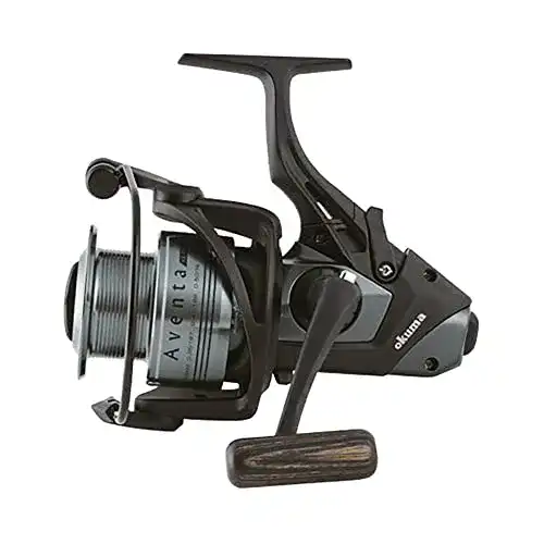 Die beste Okuma-Freilaufrolle Okuma Aventa Baitfeeder AB-5000 - 235m 2026 Test Bestseller Okuma-Freilaufrolle Okuma Aventa Baitfeeder AB-5000 – 235m
